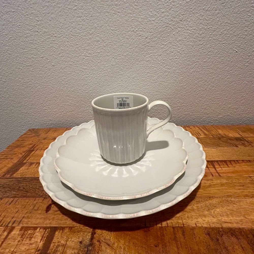 Lenox French Perlé Scallop Dinner Set Salad plate 9 in Dinner plate 11 in & Mug